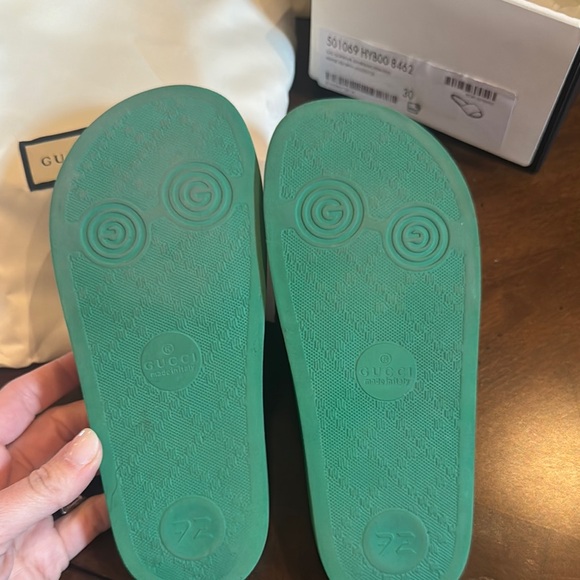 Gucci Youth Boys Shoes size 12 - Picture 5 of 11